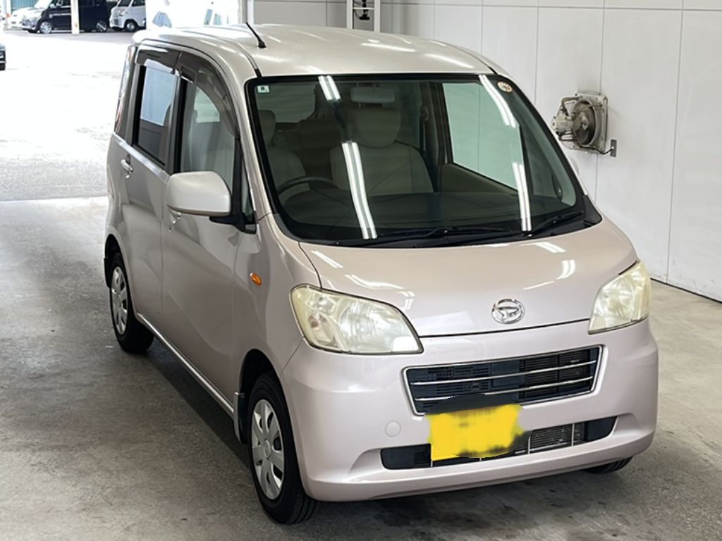 DAIHATSU TANTO EXE
