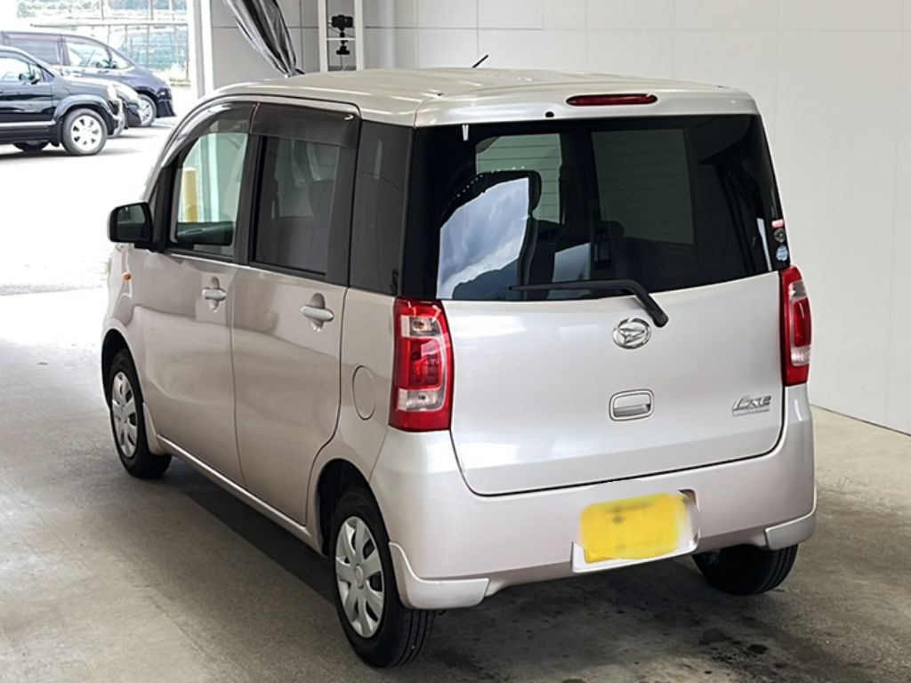 DAIHATSU TANTO EXE