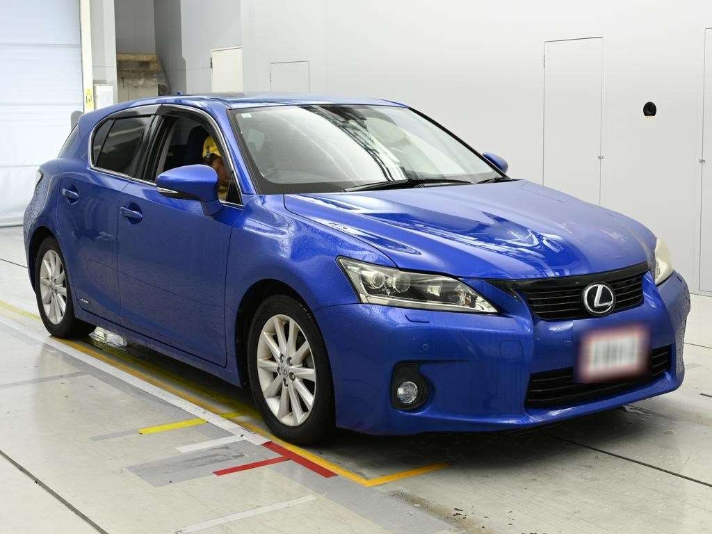 LEXUS CT200H