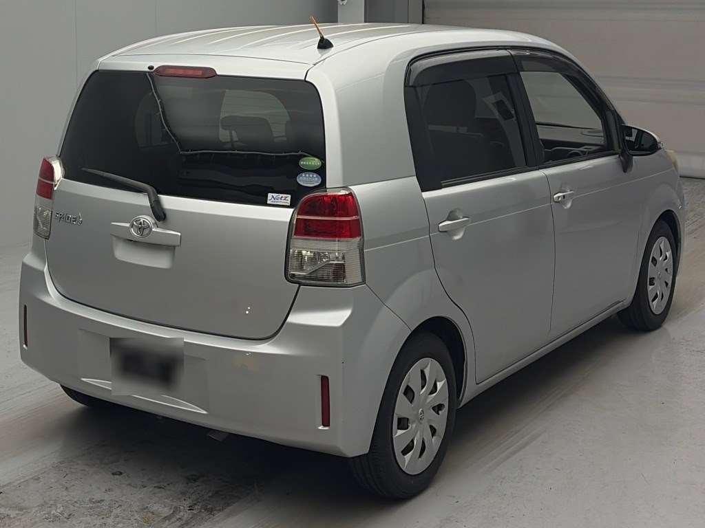 TOYOTA SPADE