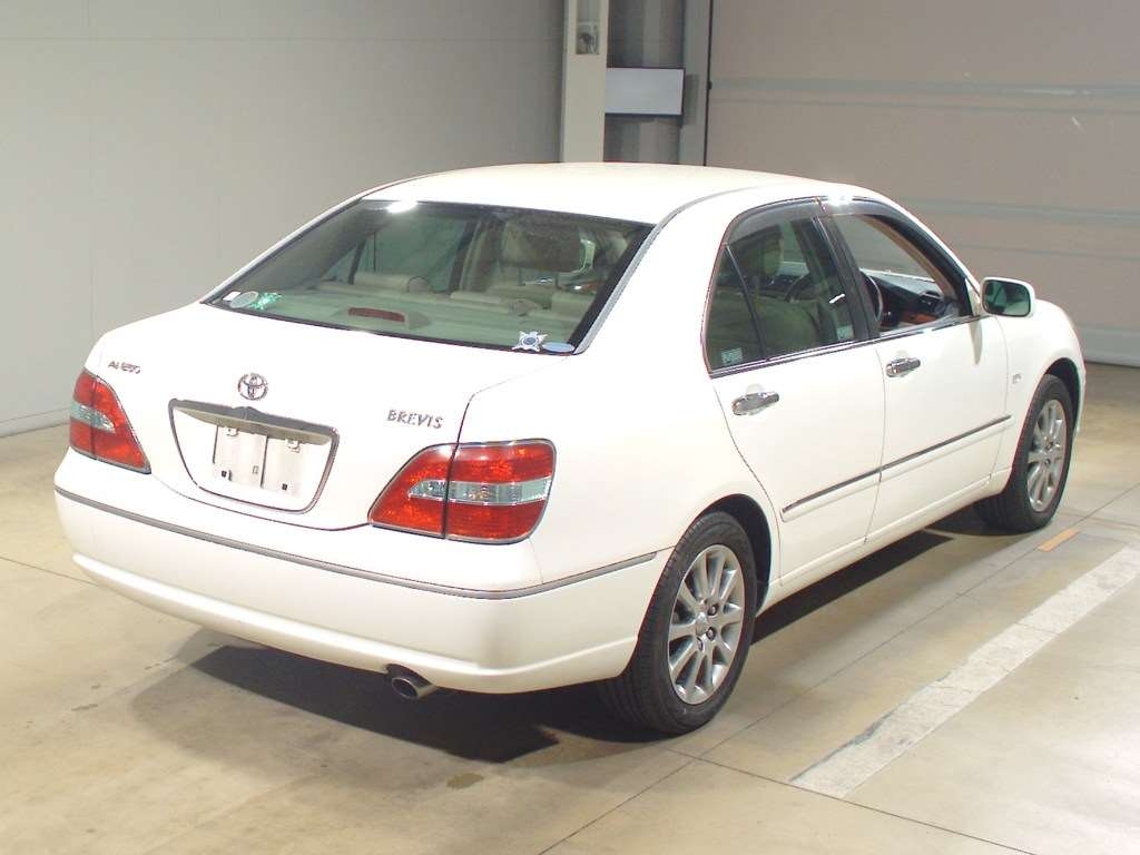 TOYOTA BREVIS