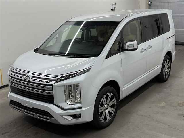 MITSUBISHI DELICA D:5