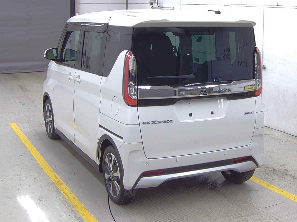 MITSUBISHI EK SPACE