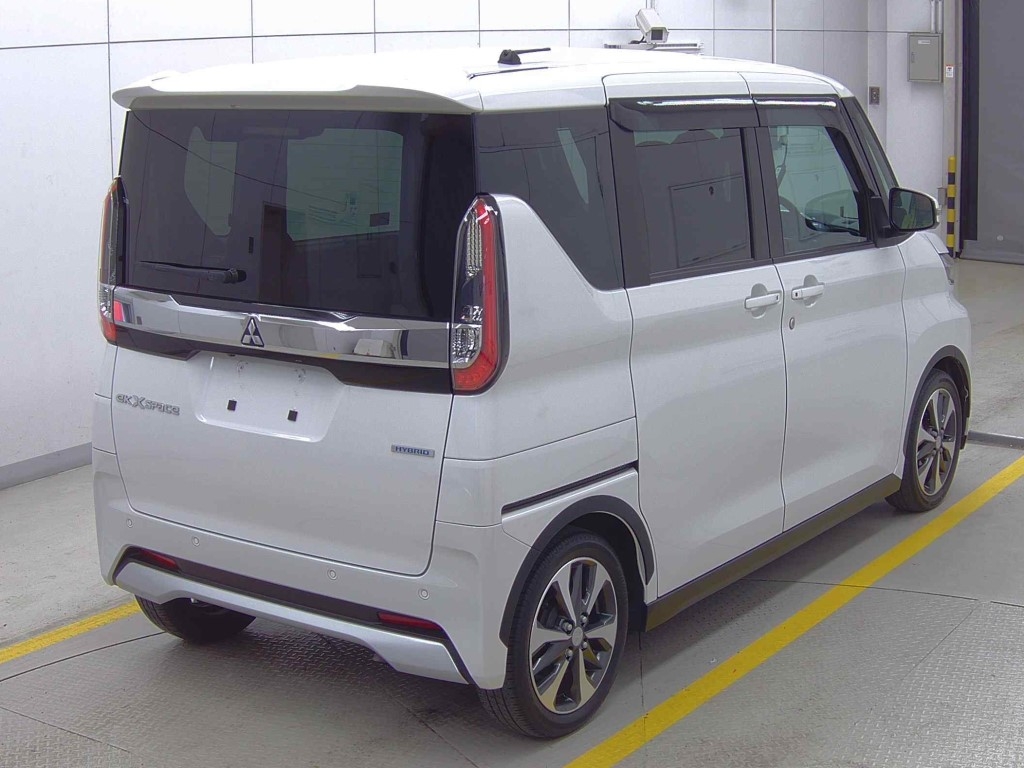 MITSUBISHI EK SPACE