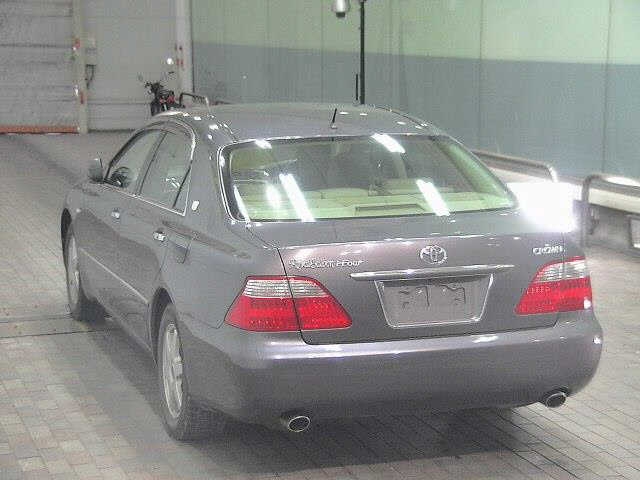 TOYOTA CROWN