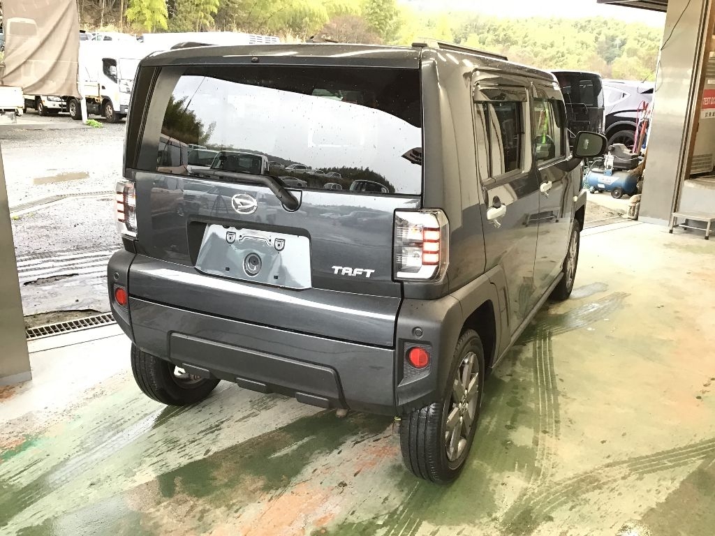 DAIHATSU TAFT