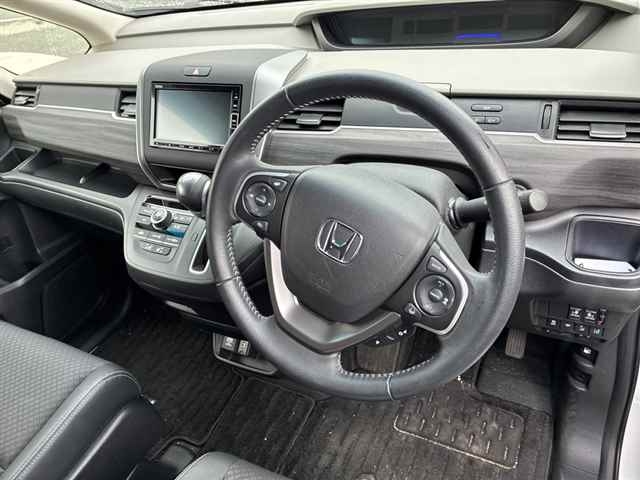HONDA FREED+
