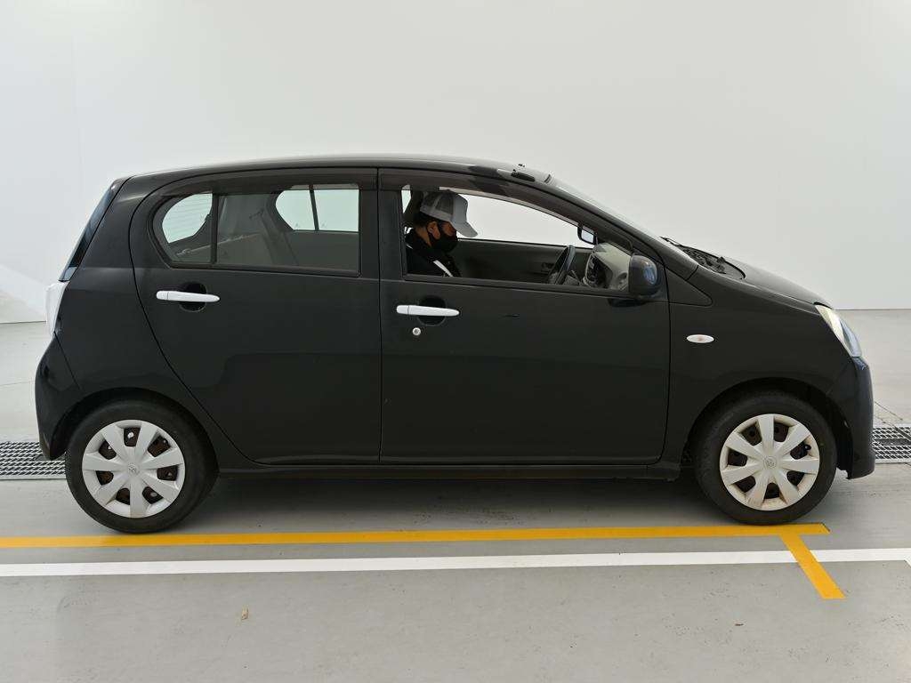TOYOTA PIXIS EPOCH