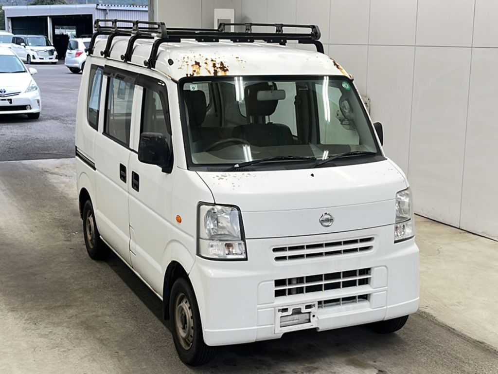 NISSAN NV100 CLIPPER