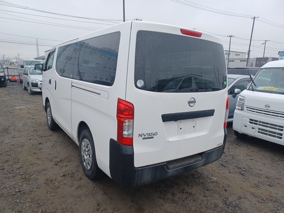 NISSAN NV350 CARAVAN