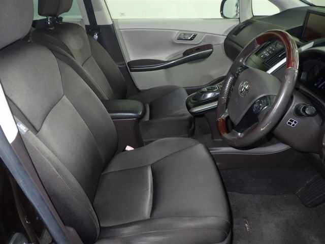TOYOTA SAI