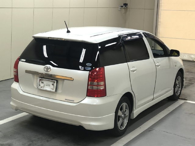 TOYOTA WISH