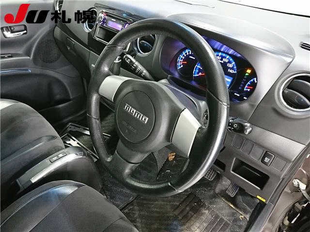 SUBARU LUCRA