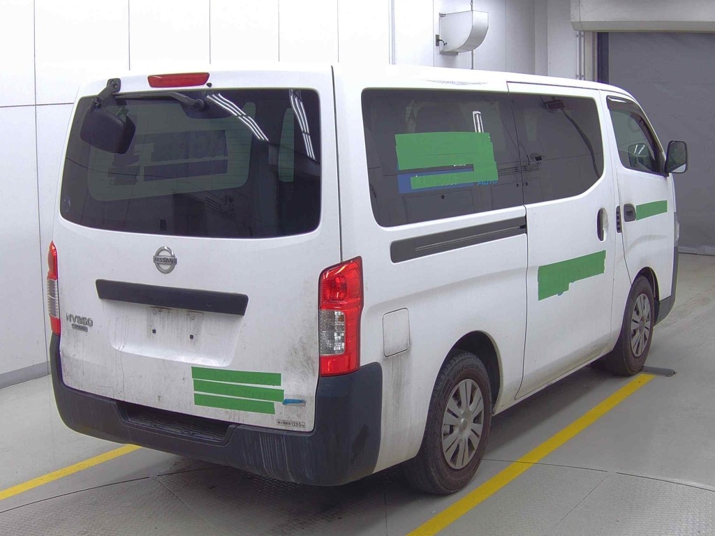 NISSAN NV350 CARAVAN