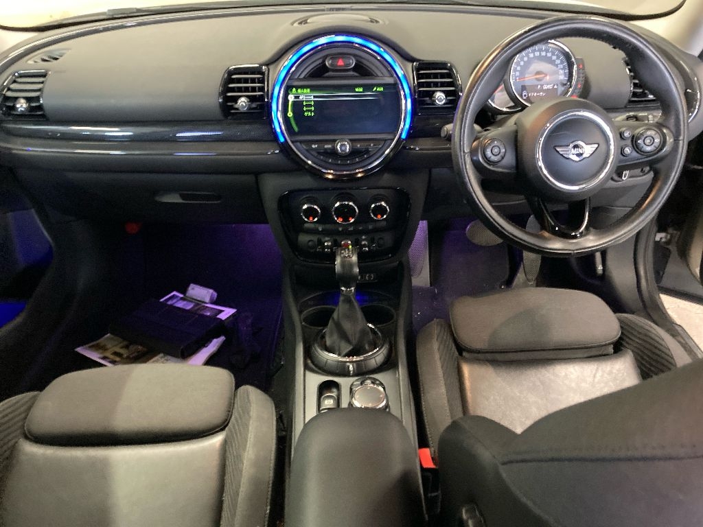 MINI CLUBMAN