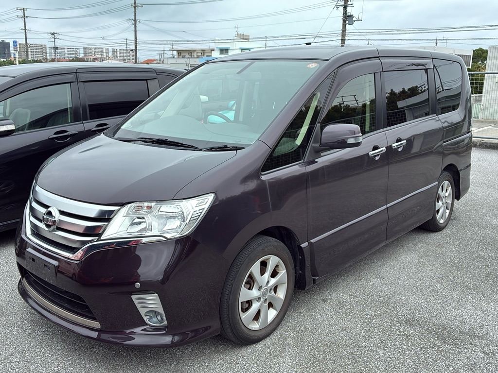 NISSAN SERENA