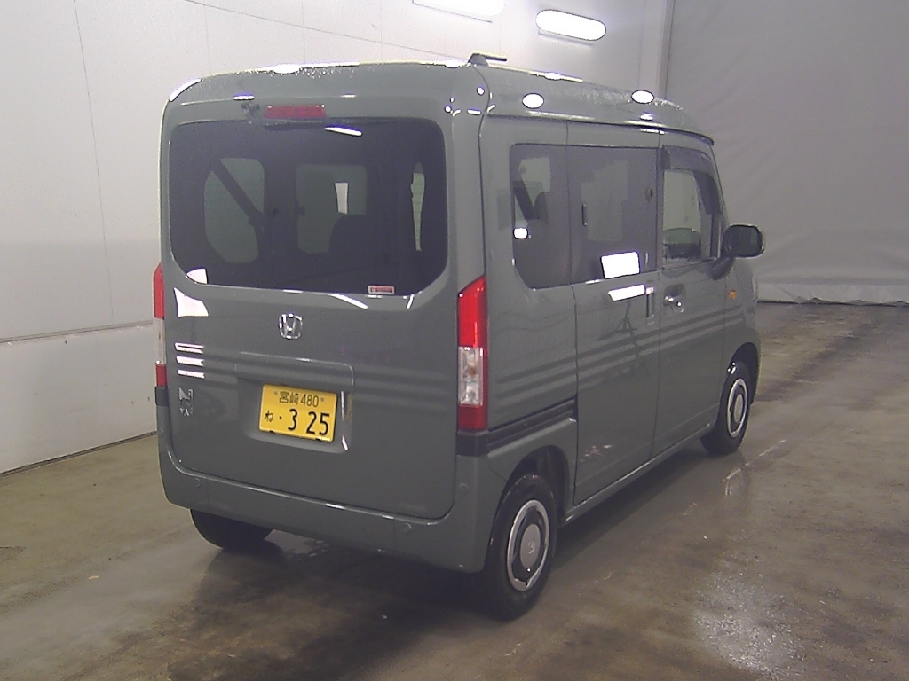 HONDA N-VAN