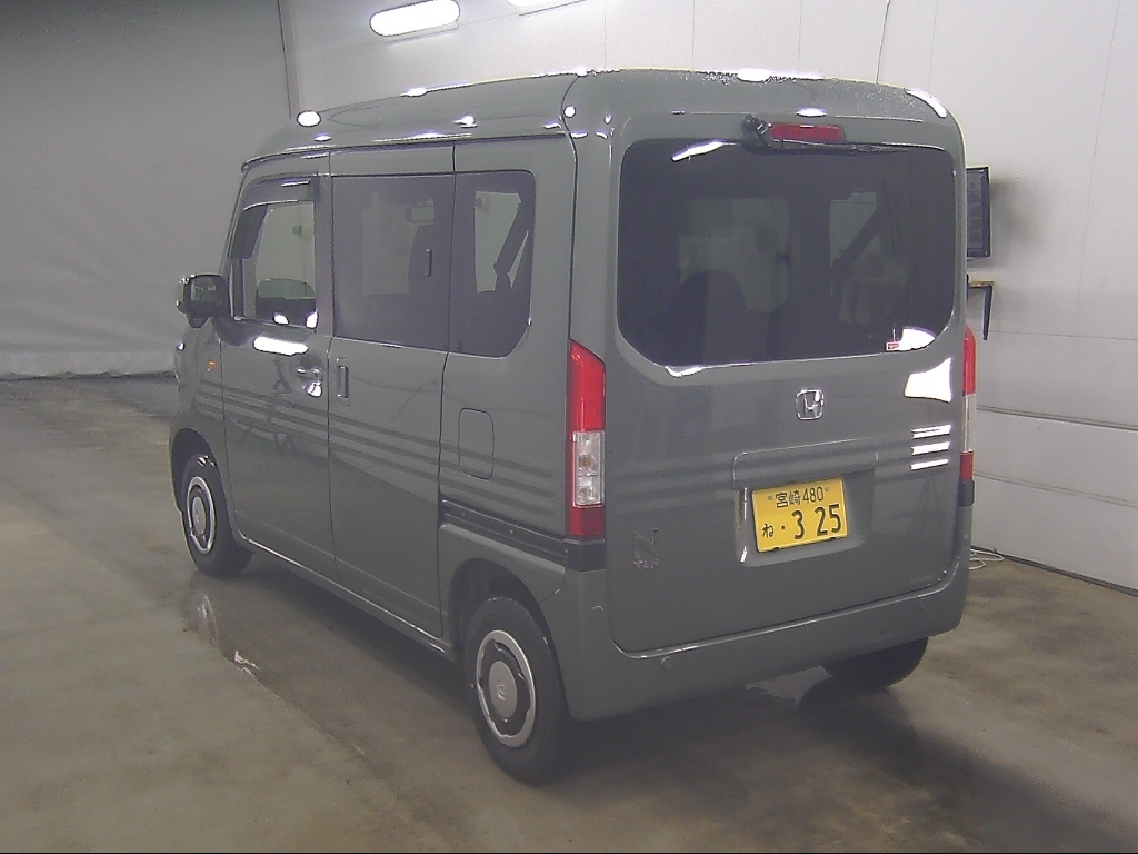 HONDA N-VAN