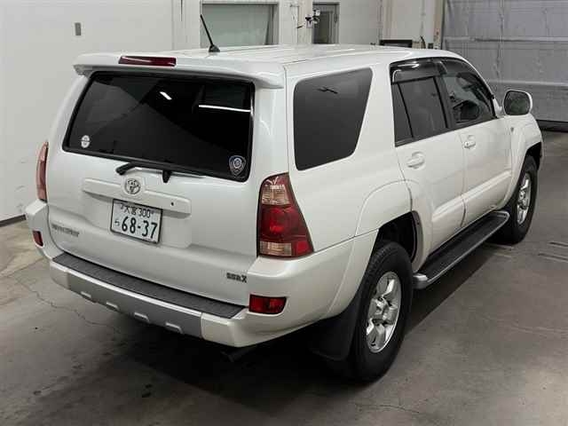 TOYOTA HILUX SURF
