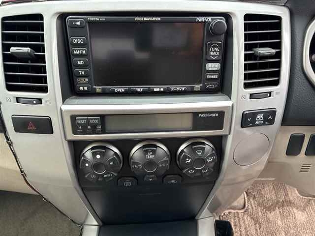TOYOTA HILUX SURF