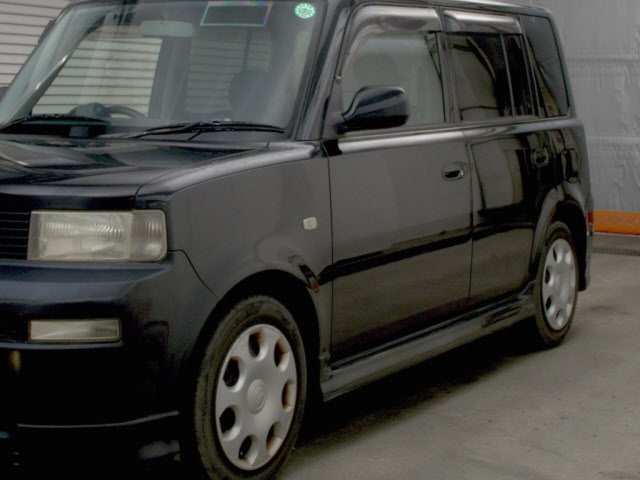 TOYOTA BB