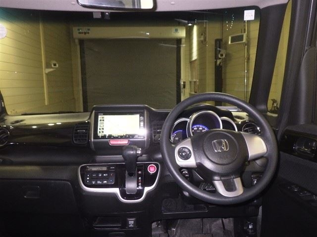 HONDA N-BOX+