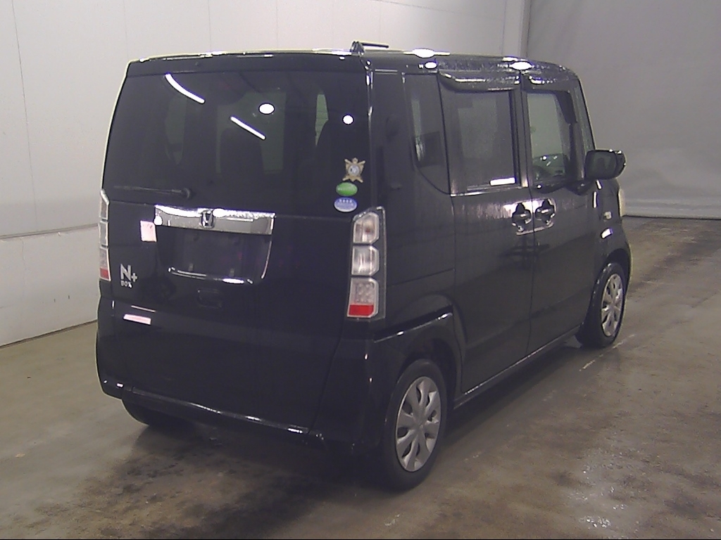HONDA N-BOX+