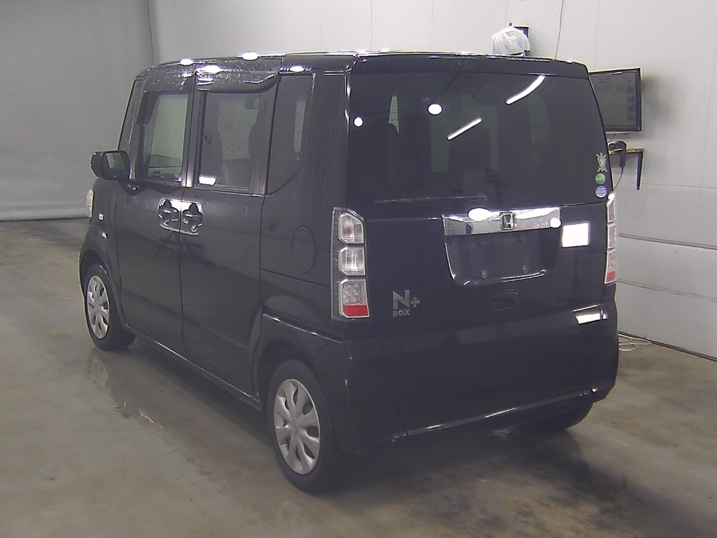HONDA N-BOX+