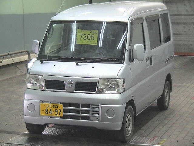NISSAN CLIPPER