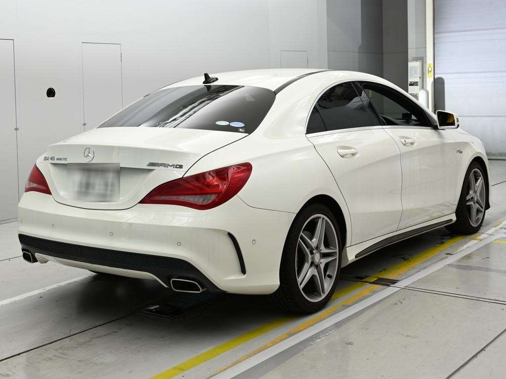 MERCEDES-BENZ CLA-CLASS