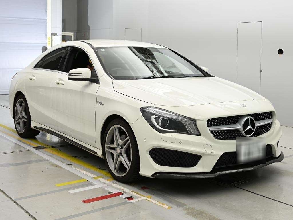 MERCEDES-BENZ CLA-CLASS