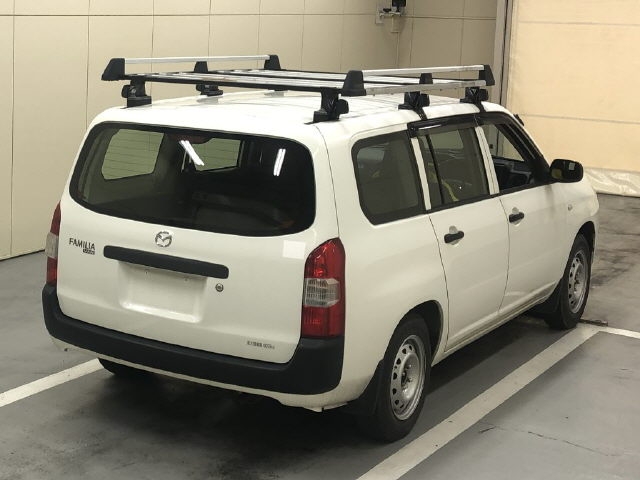 MAZDA FAMILIA