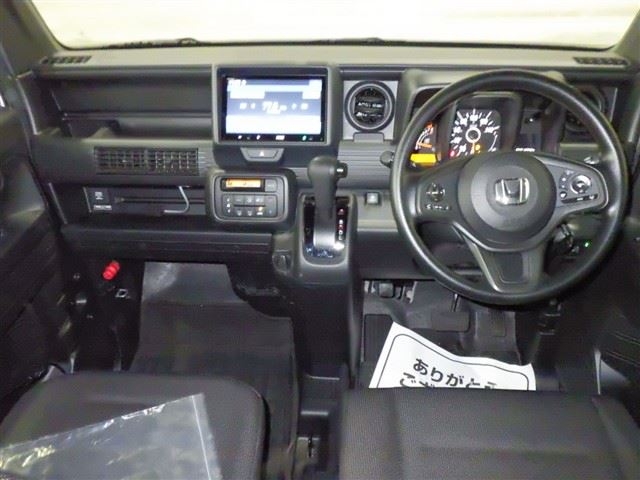 HONDA N-VAN