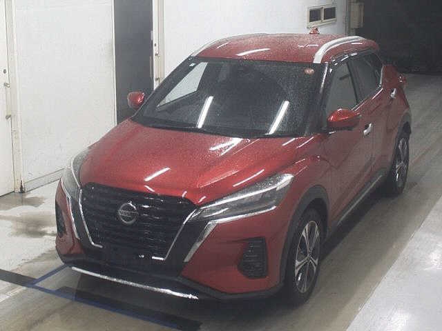NISSAN KICKS