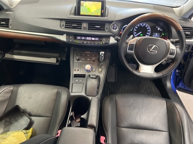 LEXUS CT200H