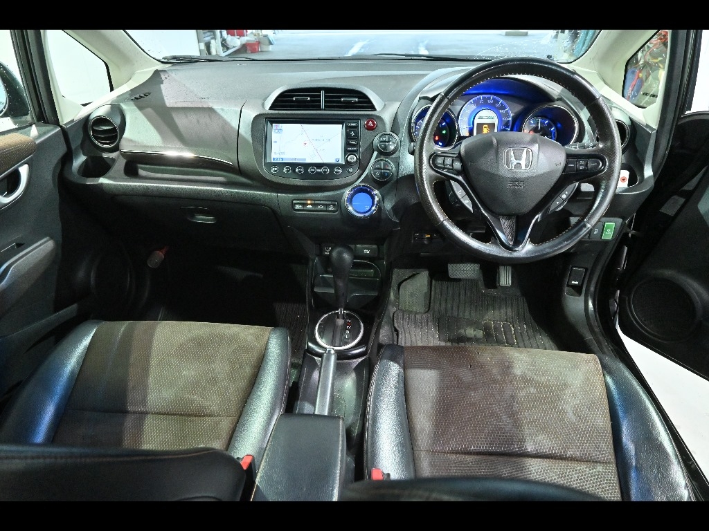 HONDA FIT SHUTTLE