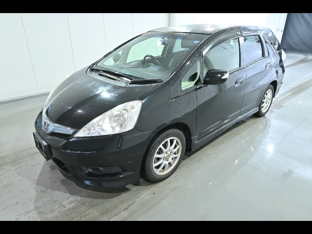 HONDA FIT SHUTTLE