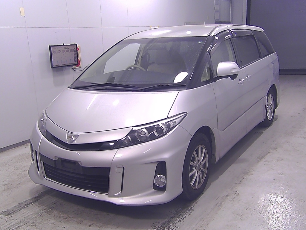 TOYOTA ESTIMA