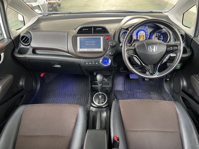 HONDA FIT SHUTTLE