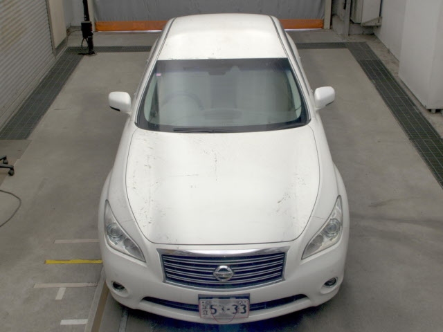 NISSAN FUGA