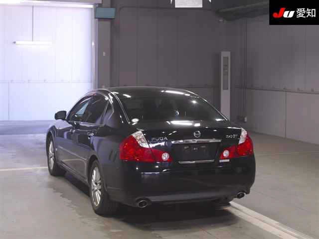 NISSAN FUGA
