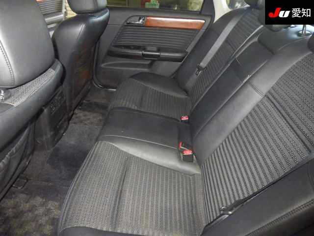 NISSAN FUGA
