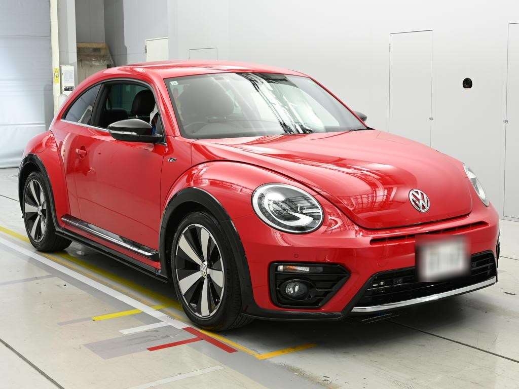 VOLKSWAGEN BEETLE