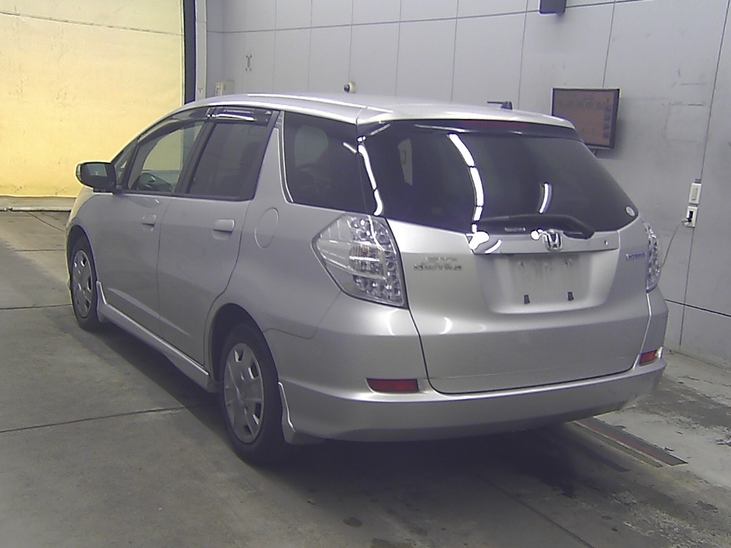HONDA FIT SHUTTLE