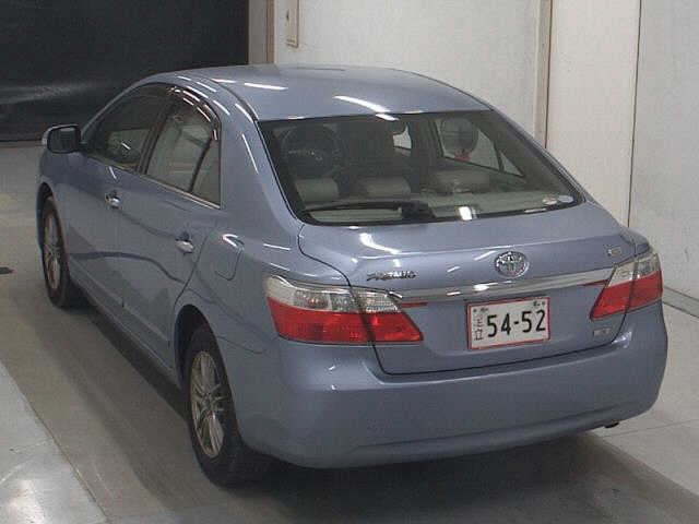 TOYOTA PREMIO
