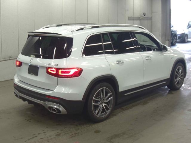 MERCEDES-BENZ GLB-CLASS