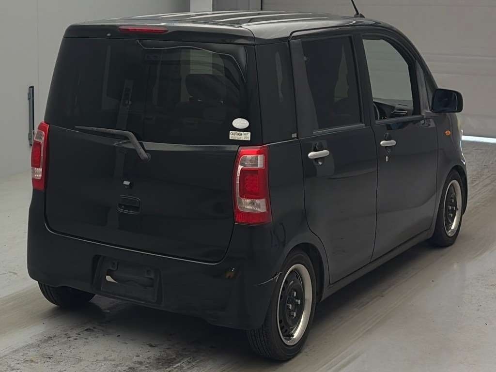 SUBARU LUCRA