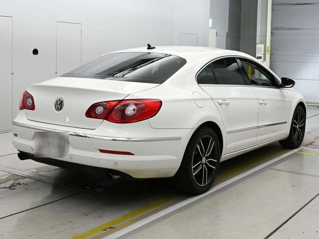 VOLKSWAGEN PASSAT CC
