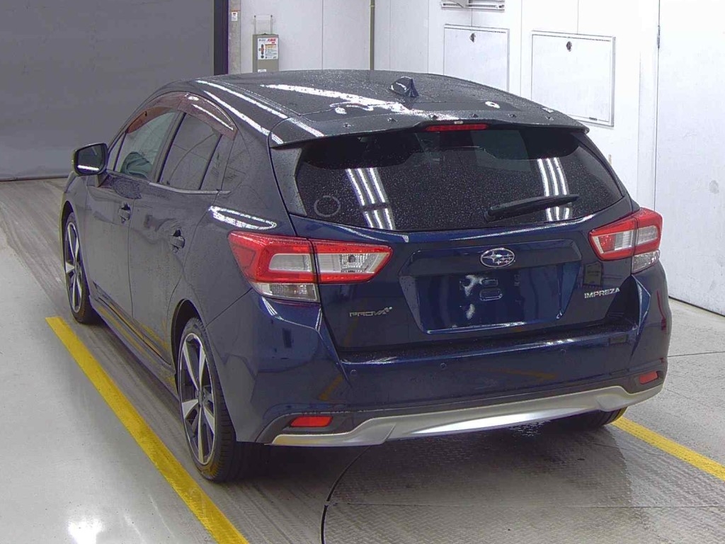 SUBARU IMPREZA