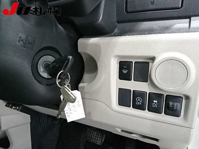 DAIHATSU BOON